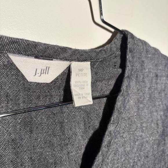 J. Jill Linen V-Neck Button Up Lightweight Jacket - Picture 5 of 8